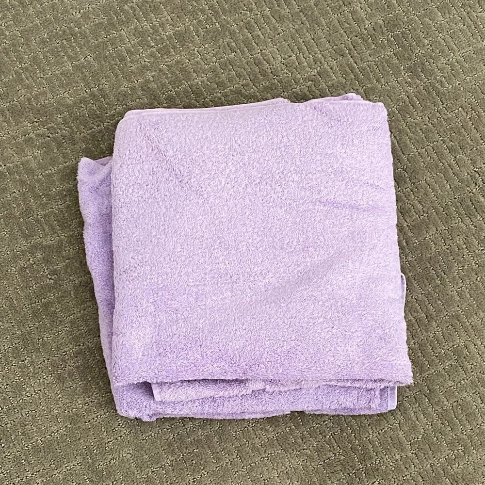4 Pink & Lavender Bath Towels